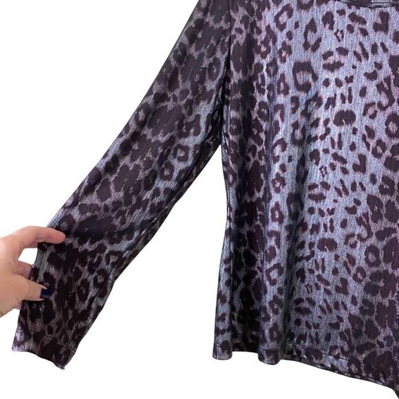 Chicos Animal Print Shimmer Scoop Neck Top Size medium - Picture 4 of 5